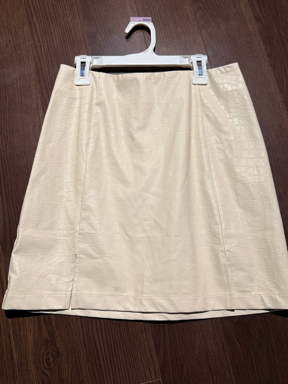 Alya Cream Croc-Embossed Pencil Skirt
